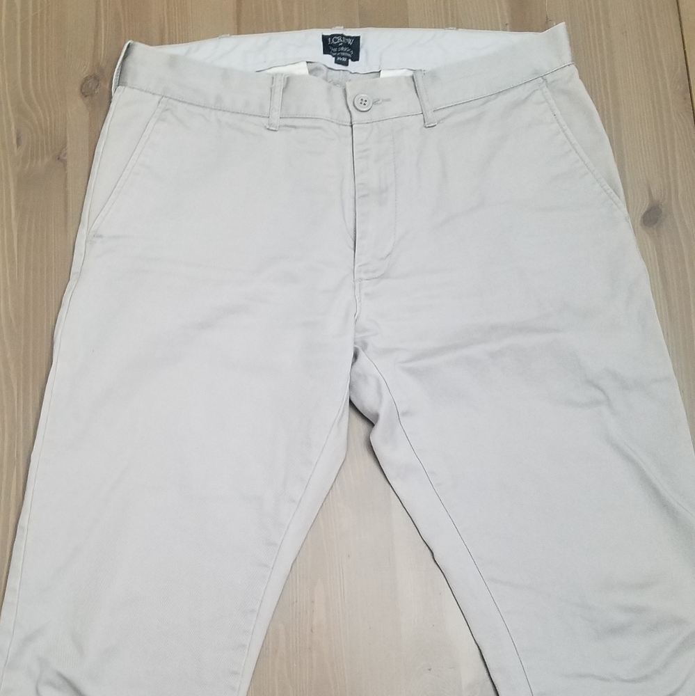 J. Crew Driggs Chinos 32x32 EUC in Light Grey